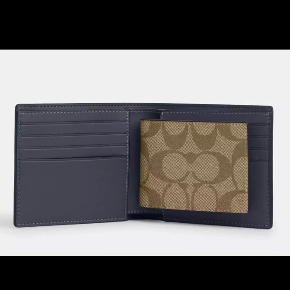 Sold ❌Coach Boxed 3 In 1 Wallet Gift Set In Colorblock Signature NIB - Picture 2 of 4